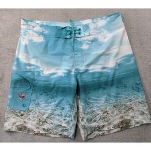 Columbia PFG Board Shorts Ocean Scene Quick Dry Swim Trunks Size 38